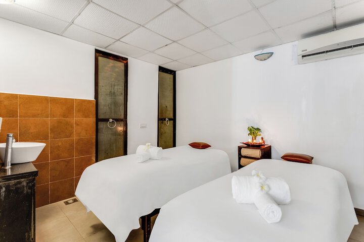 Spa 58 of 103