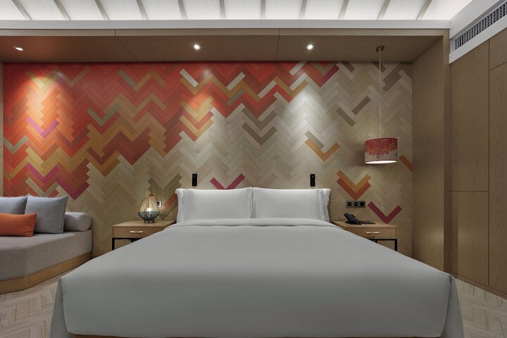 Room 11 of 29