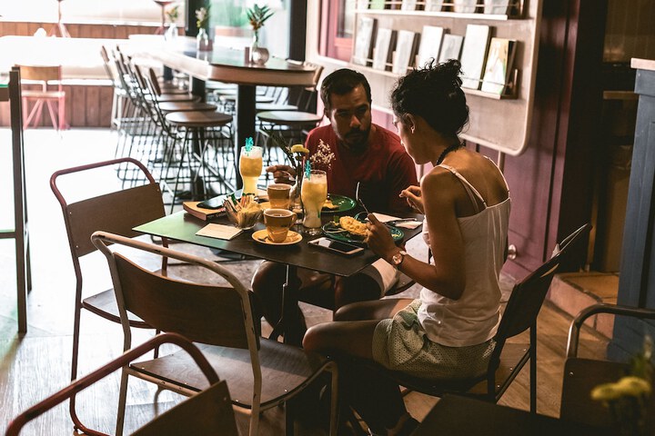 Dining 73 of 110
