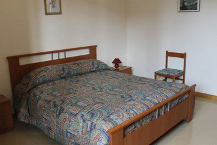 Room 145 of 256