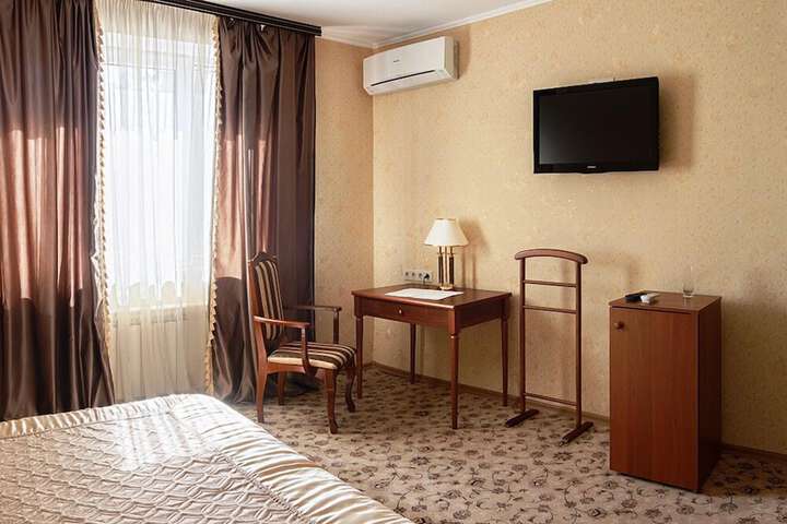 Room 19 of 56