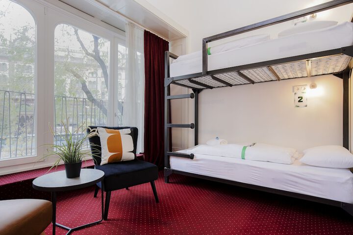 Room 18 of 49