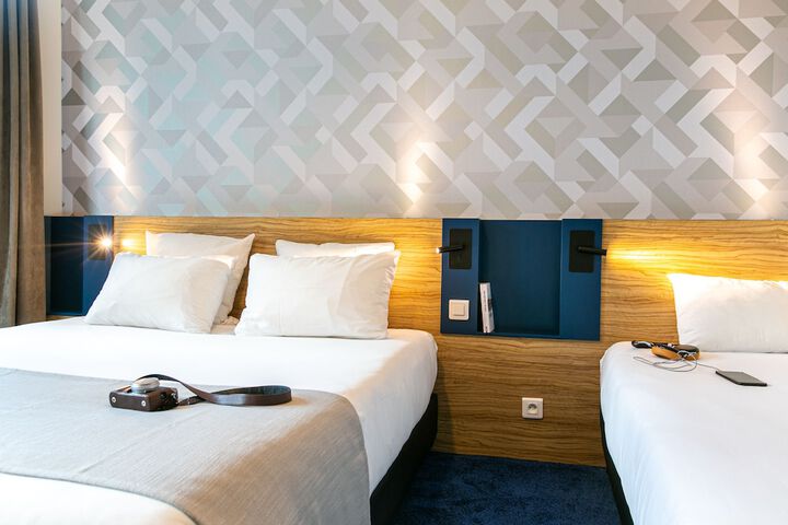 Room 38 of 53