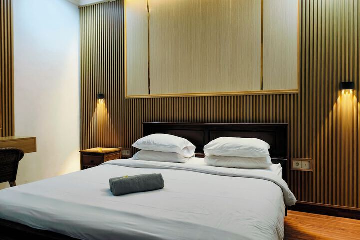 Room 10 of 57