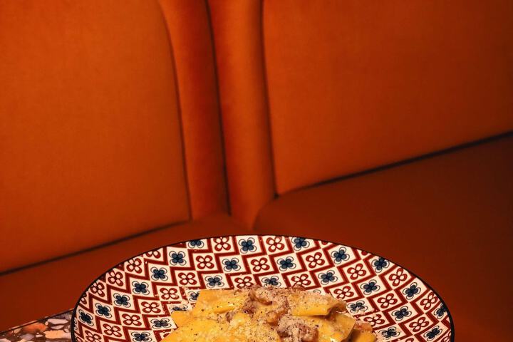 Dining 55 of 91