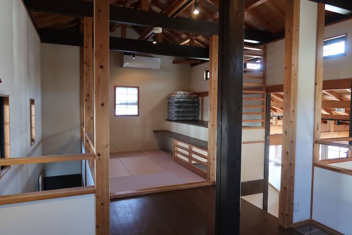 Room 10 of 79