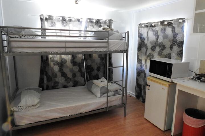 Room 13 of 53