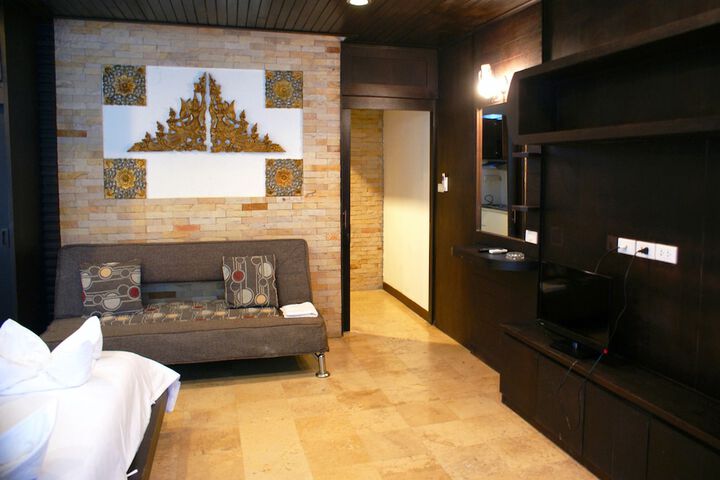 Room 20 of 105