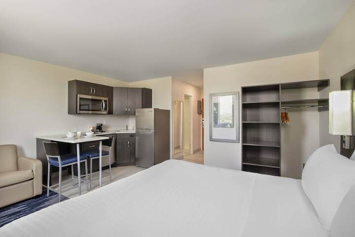 Room 21 of 41