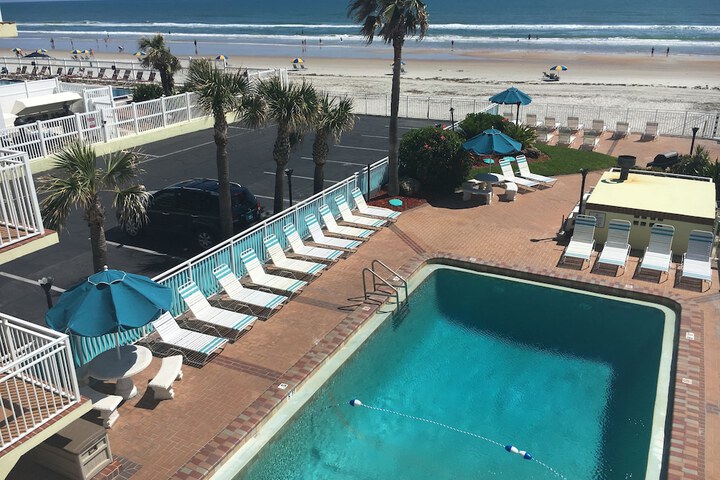 Property Grounds 75 of 90