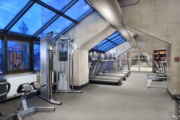 Health and Fitness 164 of 243