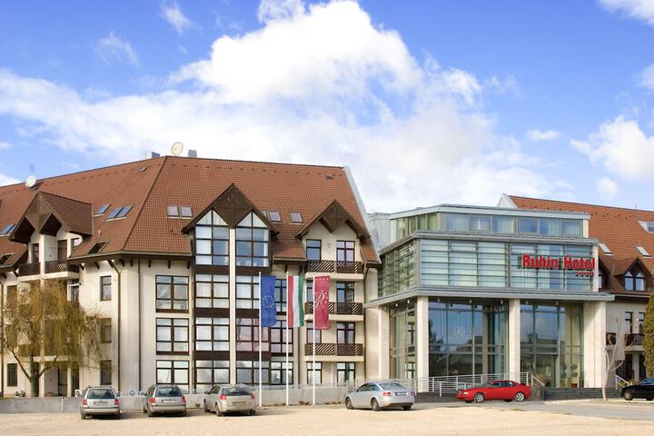 Hotel 74 of 74