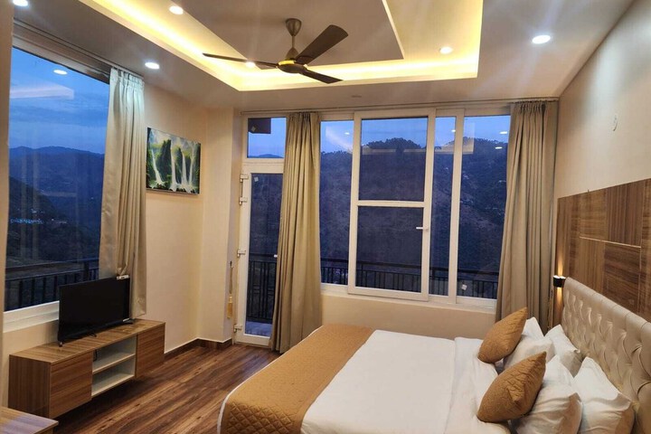 Room 20 of 44