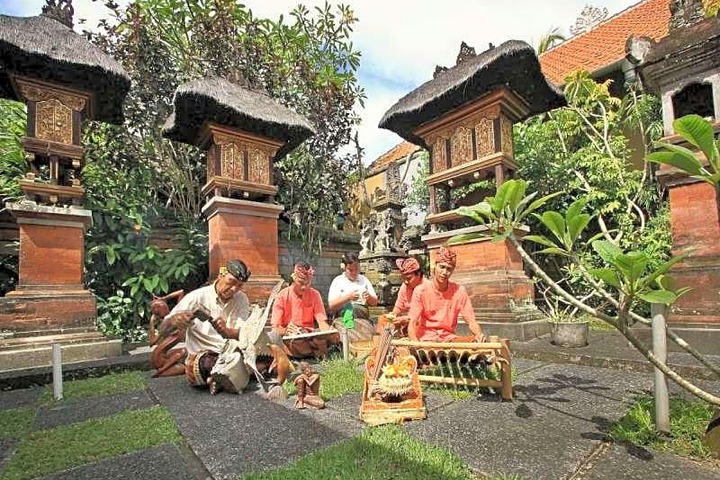 Photo 12