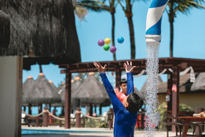 Hotel with Pool