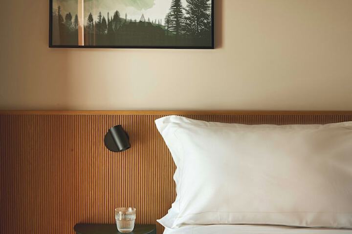 Room 12 of 35