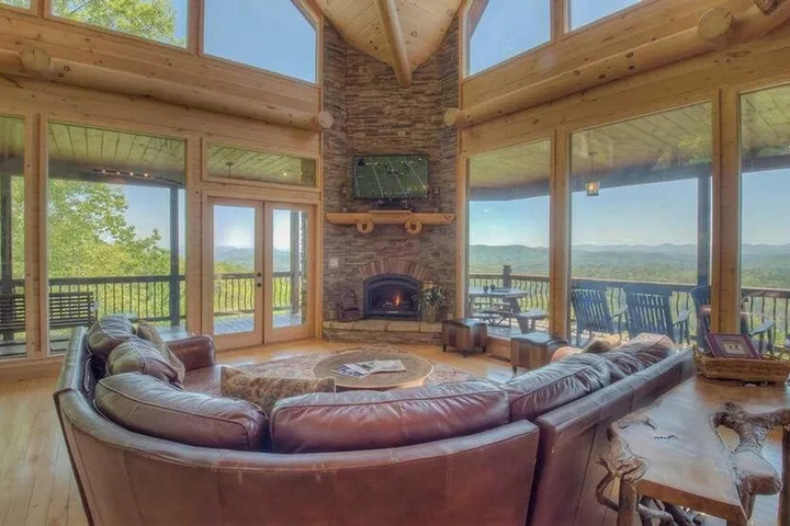 Glass Lodge by Escape to Blue Ridge