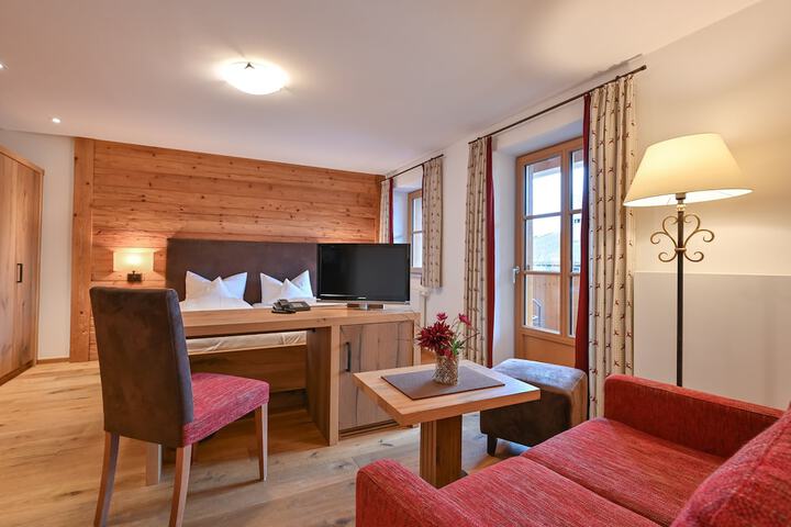 Room 16 of 32