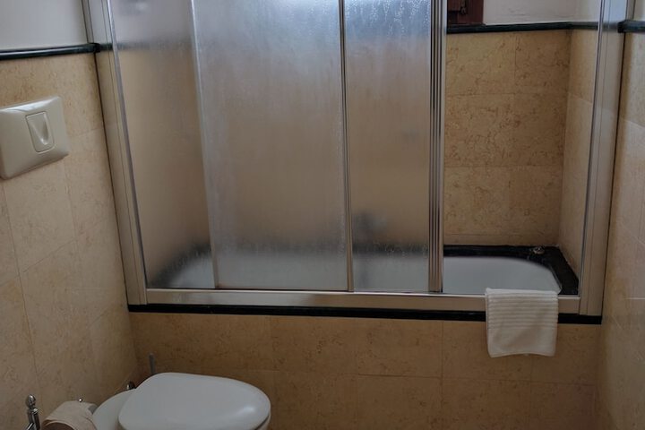 Room 55 of 81