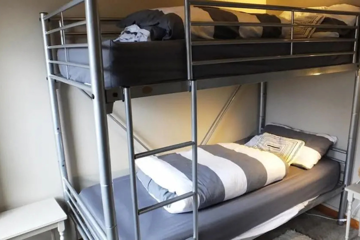 Room 3 of 12