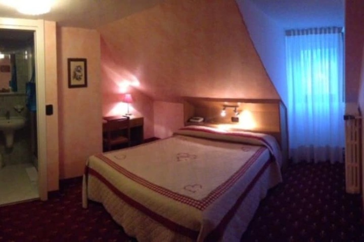 Room 14 of 61