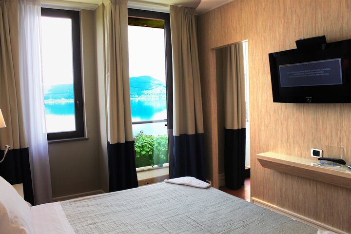 Room 7 of 59