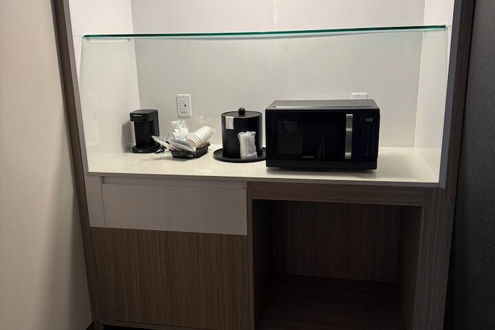 Room 8 of 45
