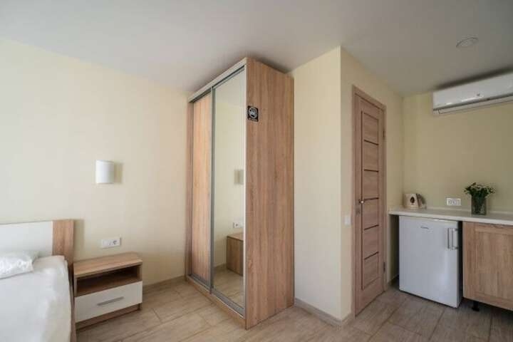 Room 46 of 109