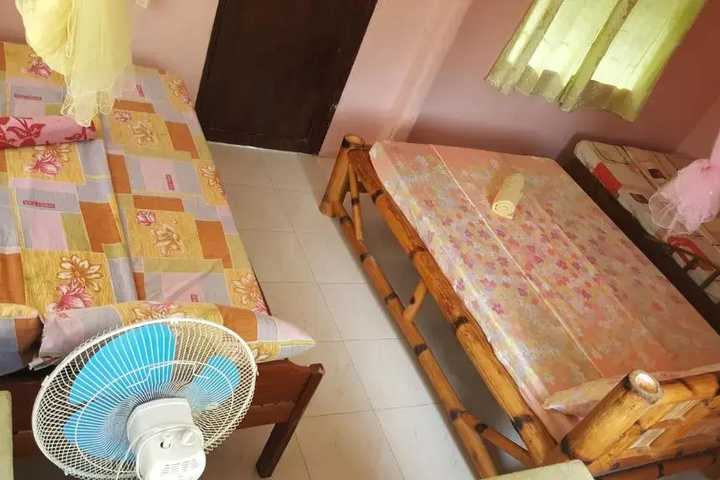 Trisha lodging house