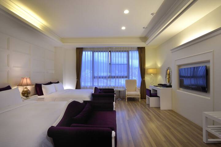Room 37 of 97