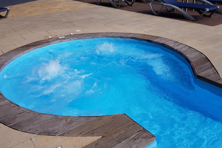Pool 38 of 99