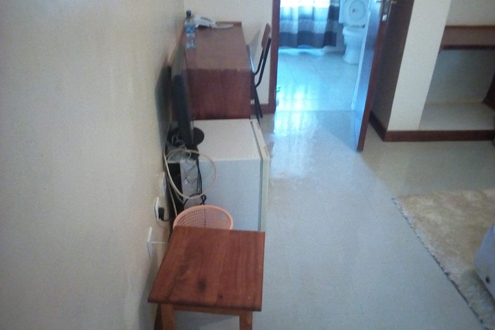Room 11 of 26