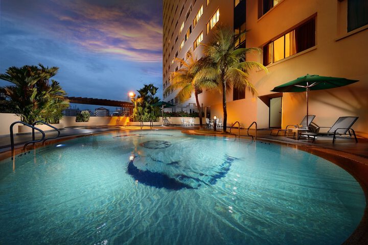 Pool Hotel