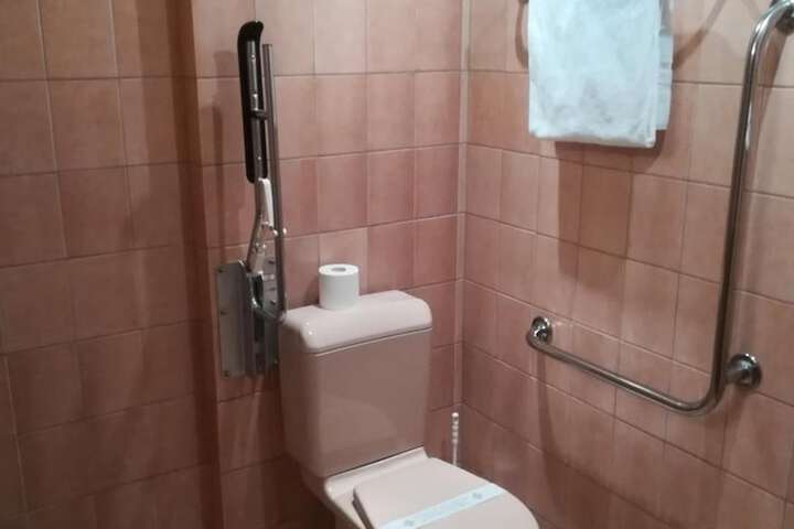 Room 20 of 32