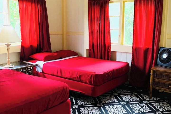 Room 9 of 52