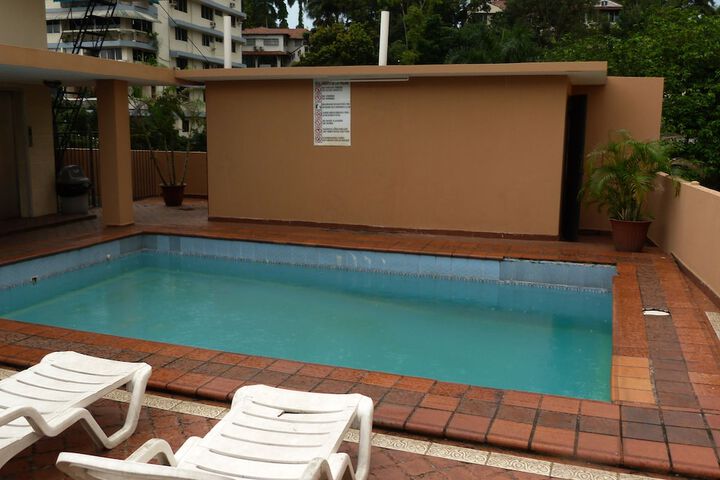 Pool Hotel