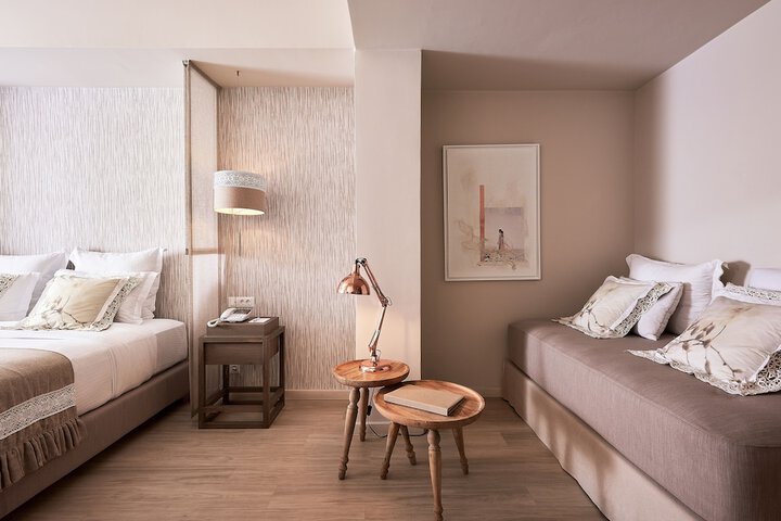 Room 95 of 184