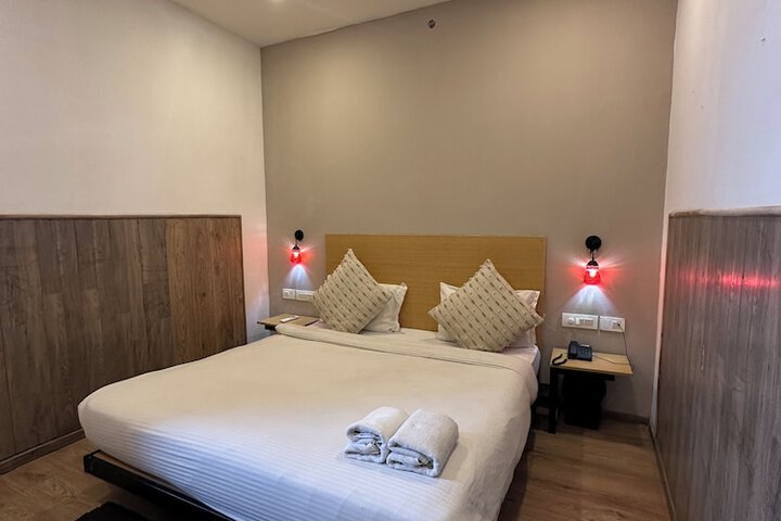 Room 19 of 47