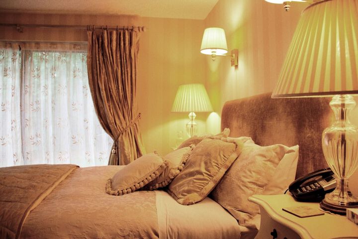 Room 4 of 39