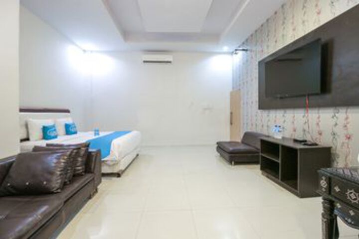 Room 6 of 24