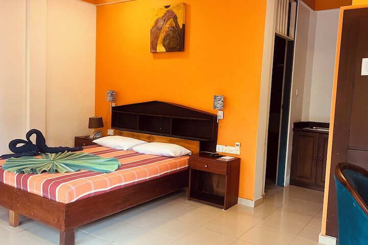 Room 16 of 56