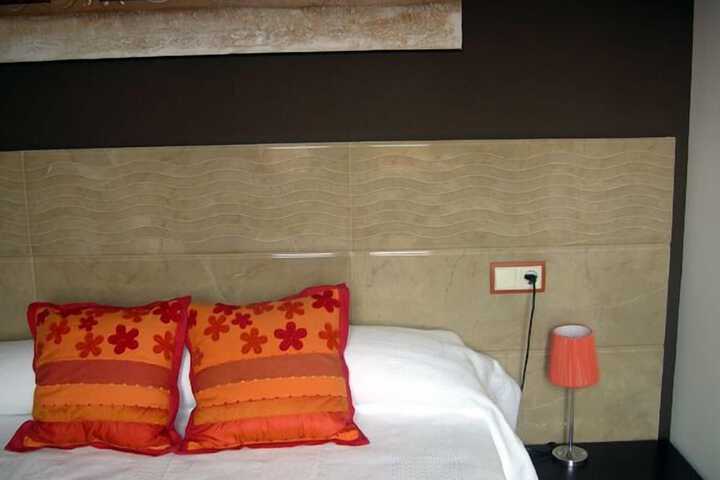 Room 19 of 77