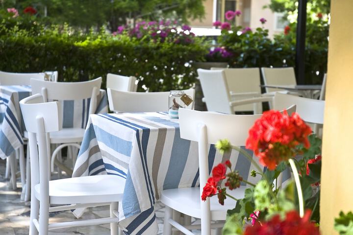 Terrace/Patio 70 of 73