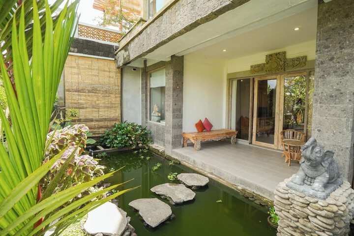 Terrace/Patio 8 of 30