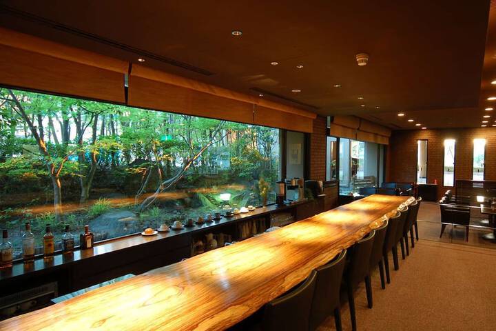 Hotel Interior 3 of 32