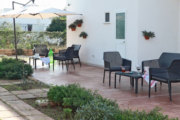 Terrace/Patio 24 of 30