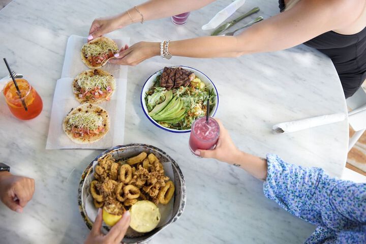 Dining 101 of 117