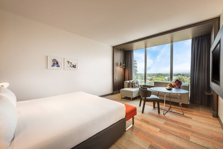 Room 25 of 115