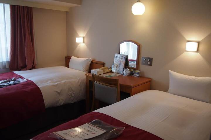 Room 19 of 68