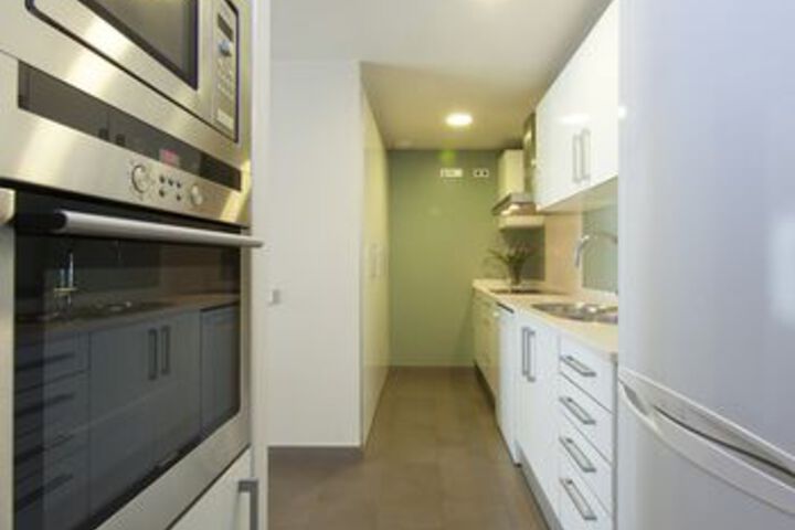 Room 14 of 28